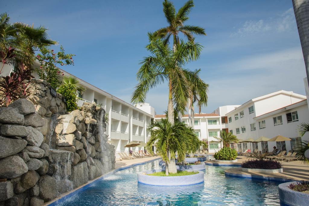 La Isla Huatulco Hotel Екстериор снимка